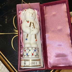 Gottschalks BX46 Drummer Boy 2001 Teddy Bear Porcelain Christmas Ornament w/box